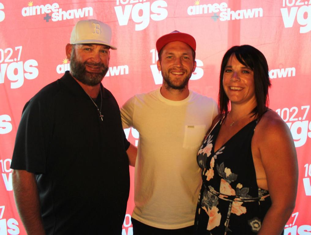 A meet-and-greet photo with fans and Phillip Phillips