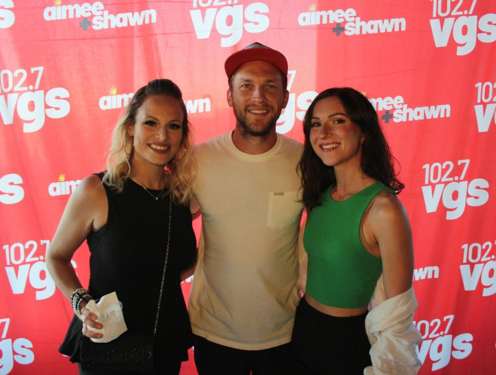 A meet-and-greet photo with fans and Phillip Phillips